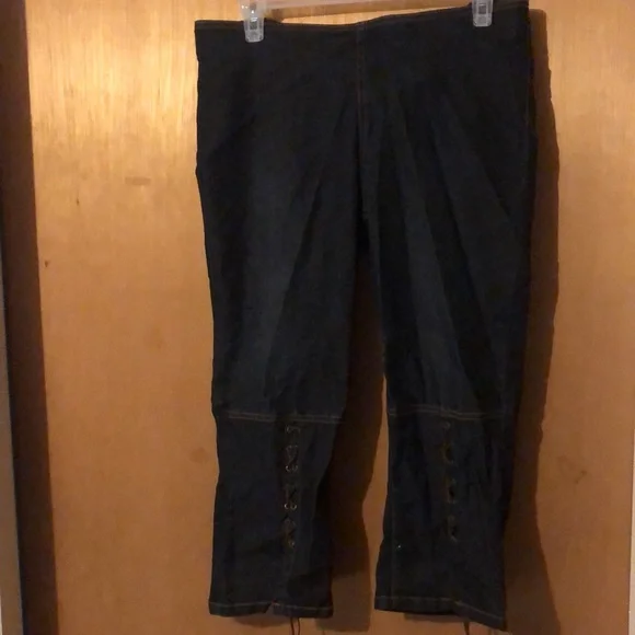 Request Jean Set - Picture 7 of 9